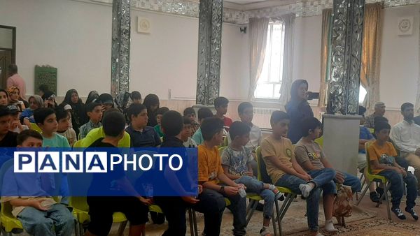 افتتاحیه کلاس‌های تابستانه و رادیو دانش‌آموزی دارالقرآن امام حسین (ع)