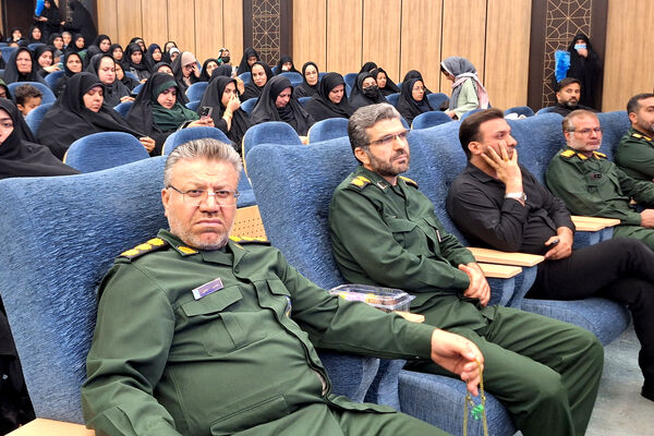 برگزاری همایش جنگ کوتاه ، پیام بلند