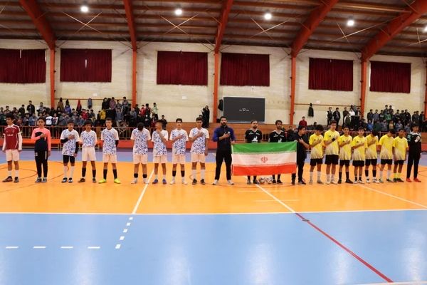 افتتاحیه مسابقات ورزشی بین مدرسه‌ای «جام اقتدار ایران» در اصفهان