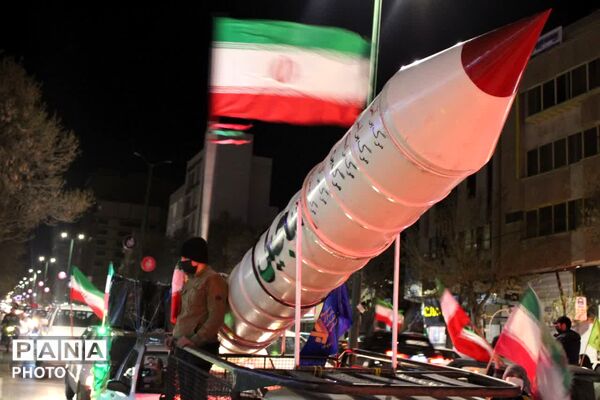 از خیابان تا میدان