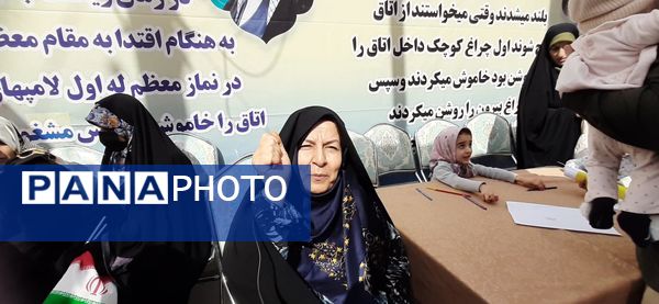 جلوه هایی از راهپیمایی جشن پیروزی انقلاب در شهر قم