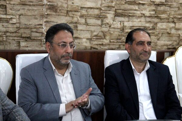 تجلیل از معلمان پژوهنده در همایش بهارانه