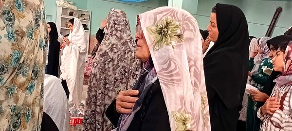 تلاوت دعای ام داوود توسط معتکفین روستای نقاب خلیل آباد