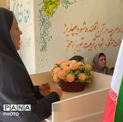 طنین زنگ شکوفه‌ها و جوانه‌ها در مدارس شهرستان کنارک