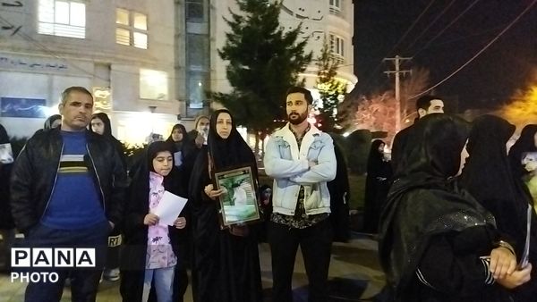 قاب هایی از حضور-۱