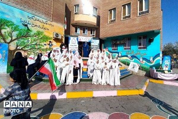 گرامیداشت هفته تربیت بدنی در مدارس؛ دکتر رزمی، آرمینه مصلی نژاد و طواف و معماریان شهرری
