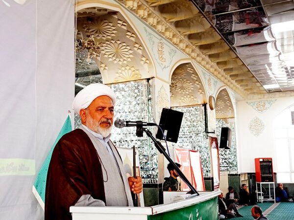نماز عبادی سیاسی جمعه در شهرستان کاشمر 