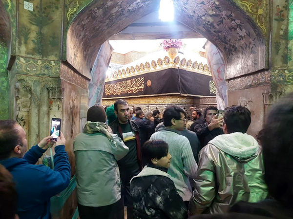 مراسم احیاء سومین شب قدر در حرم حضرت معصومه(س)