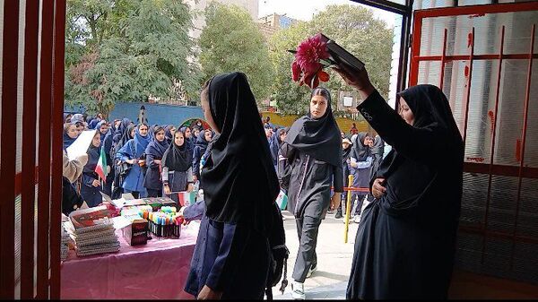 بازگشایی دبیرستان میثاق منطقه تبادکان