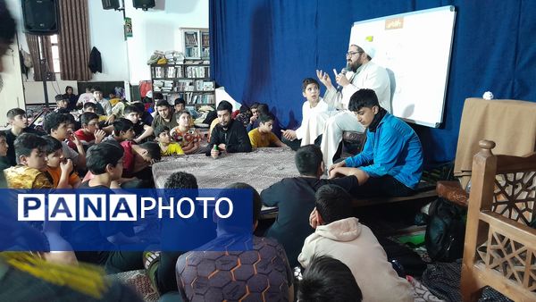 کلاس درس و اخلاق برای معتکفین اعتکاف دانش‌آموزی «سه روز در بهشت»