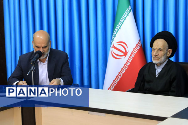 دیدار مدیران آموزش‌ و‌ پرورش خراسان‌جنوبی با نماینده ولی‌فقیه در استان 