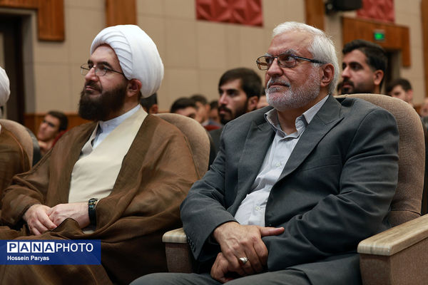 افتتاحیه پانزدهمین کنگره اتحادیه انجمن‌های اسلامی دانش‌آموزان با محوریت «پیوند دین و دانش»