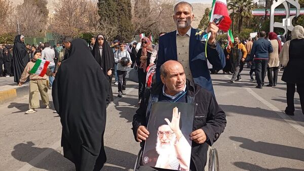 یک روز متفاوت با حضور مردمی از جنس غیرت و استقامت