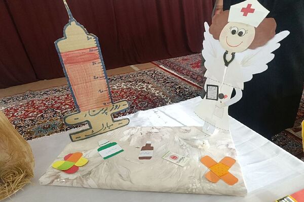 برگزاری جشنواره دست‌سازه‌ها در دبستان الهام یک 