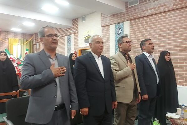 آیین سپاس معلم اداره کل آموزش و پرورش شهرستانهای تهران در کهریزک 