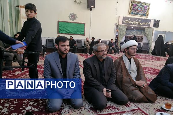 محفل انس با قرآن فرهنگیان و دانش آموزان خراسان رضوی در یادبود شهید جمهور