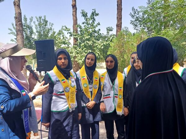 پیش اردوی ملی پیشتازان دختر استان اصفهان