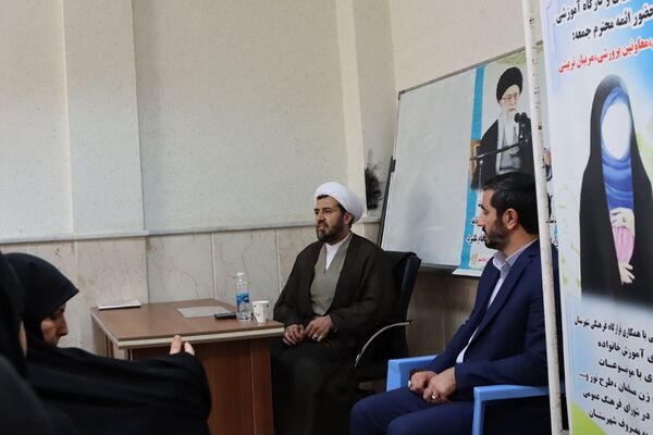 نشست بصیرتی و تربیتی با محوریت عفاف و حجاب در اداره آموزش و پرورش شهرستان اسلامشهر
