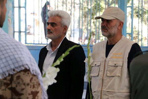 آیین غبارروبی و گلباران مزار شهدا در آستان امامزاده بی‌بی سکینه خاتون (س)