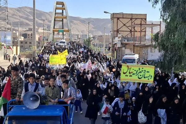 حضور پرشور مردم پلدختر در راهپیمایی روز ملی مبارزه با استکبار جهانی
