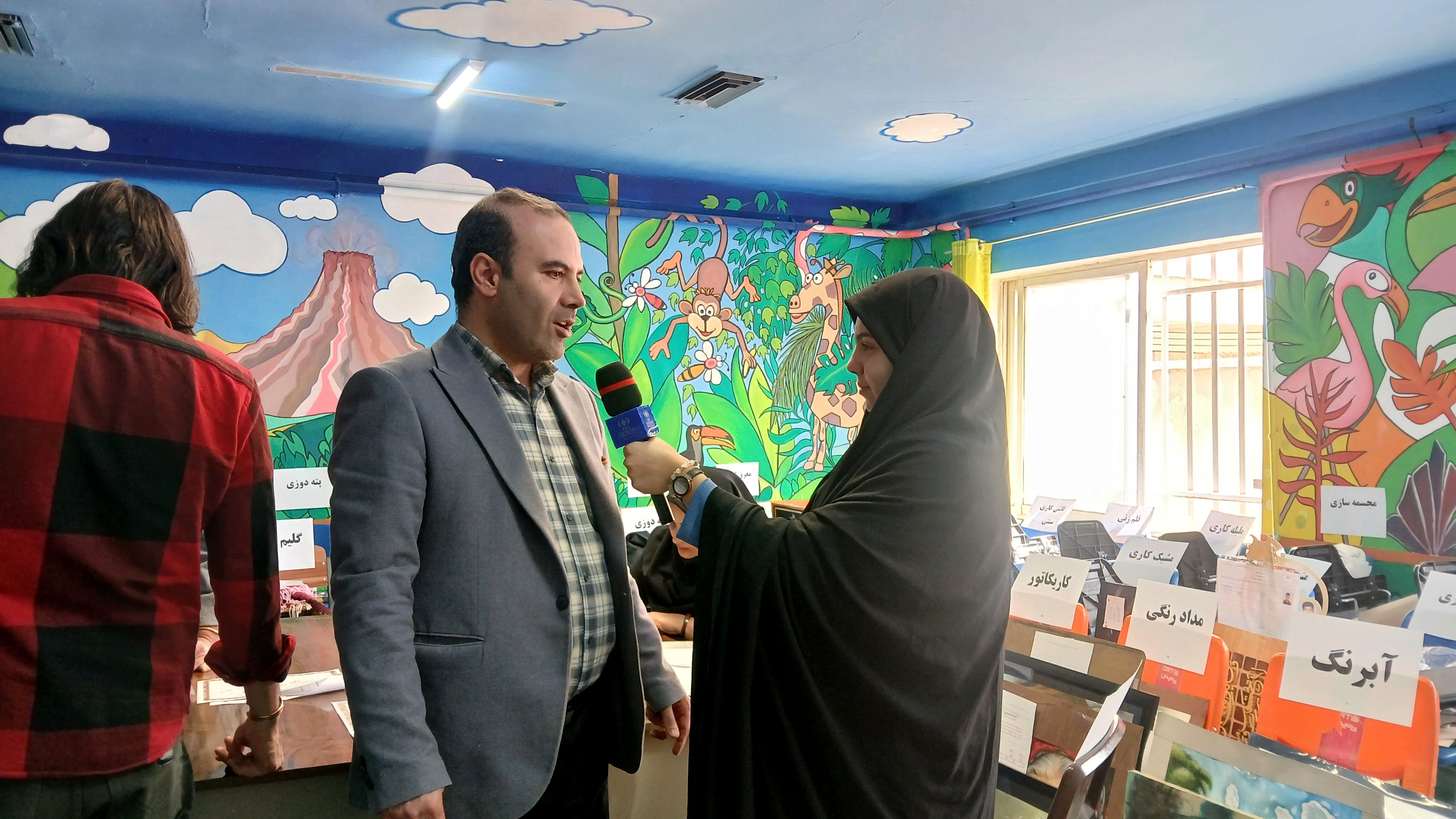 آغاز داوری بخش هنر های دستی و تجسمی 