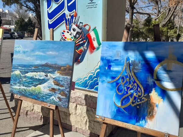 بازدید معاون فرهنگی پرورشی خراسان رضوی از دبیرخانه جشنواره فرهنگی هنری فردا 