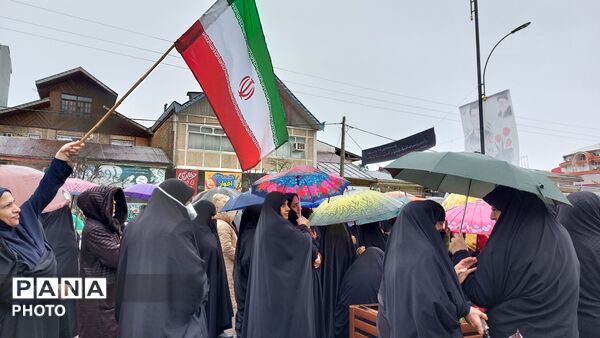 با ولی فقیه، عهد خون می‌بندیم