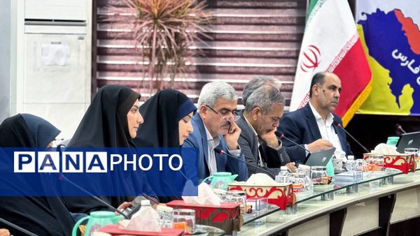 برنامه‌ریزی کمیته فرهنگیان و دانش‌آموزی کنگره شهدای استان بوشهر برای تولیدات فرهنگی