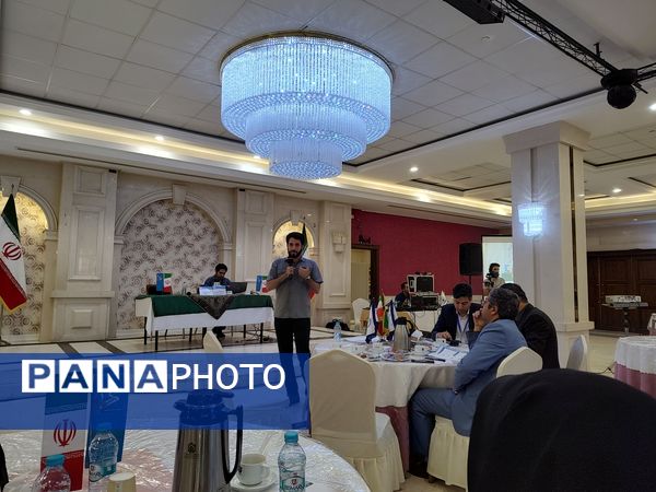 کارگاه راهبری نسل جدید ویژه معاونین پرورشی و مربیان ناحیه 3 مشهد