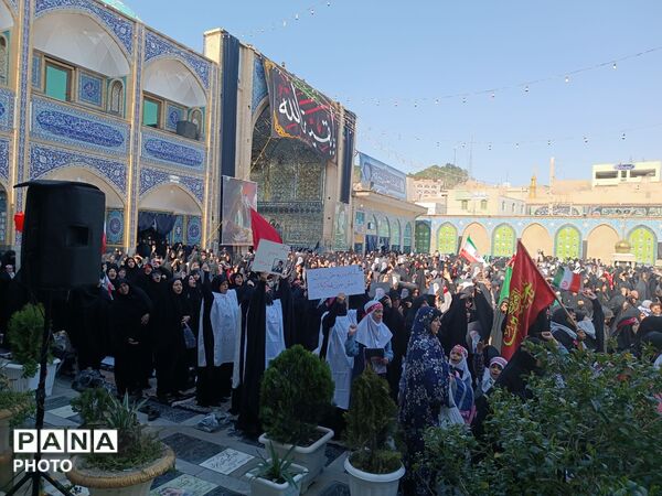 خروشِ بصیرت در صحن امامزاده جعفر (ع)؛ تالار قرآن پیشوا گنجایش دریای سوگواران مقتدا را نداشت