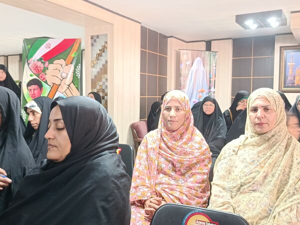 جلسه بصیرتی و سیاسی در راستای جهاد تبیین
