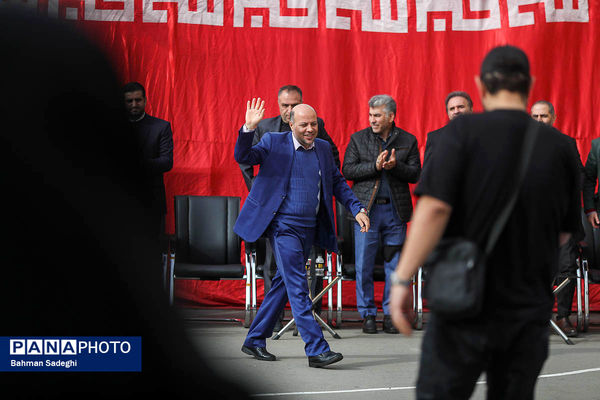 افتتاحیه مسابقات ورزشی بین مدرسه‌ای جام اقتدار ایران