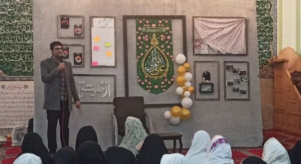 اعتکاف دانش آموزان پیشتاز در مسجد امام رضا شهرکرد 