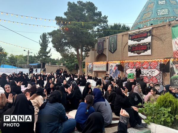 مراسم شیرخوارگان در امامزاده شهرک ینگی امام 
