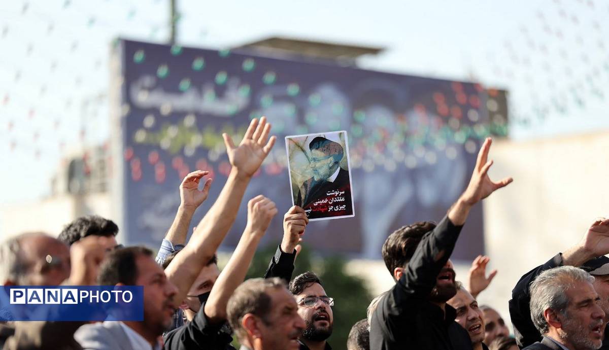 اجتماع مردم مشهد در فراق سید الشهدای خدمت 
