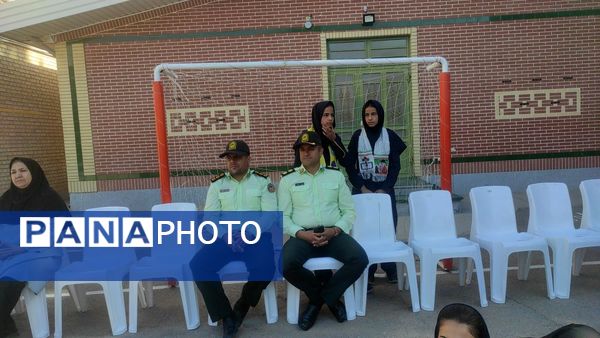 جلسه آموزش  پیشگیری از آسیب‌های اجتماعی در نیشابور