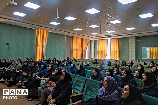 توانمندسازی مربیان کودکستان های شهریار
