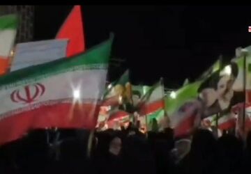 سرخس: عهد دوباره با رهبری و  شهدا