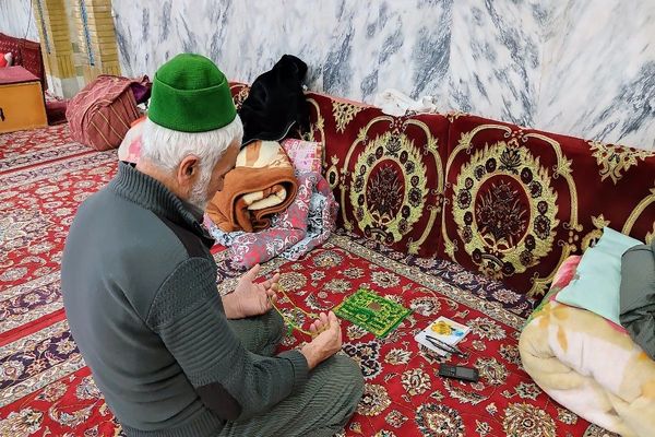 گذری بر اولین روز اعتکاف دانش آموزی سه روز در بهشت، شهر بار نیشابور