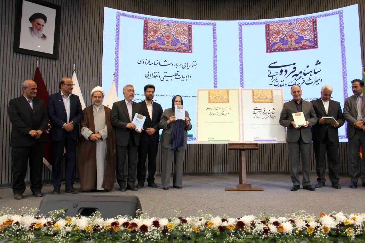 فردوسی؛ احیاگر زبان و هویت ملی ایران، شاهنامه پاسدار فرهنگ و تاریخ ایرانی