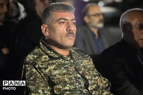  اربعین رهبر شهید امت اسلامی و دانش آموزان مدرسه شجره طیبه میناب در جوادآباد 
