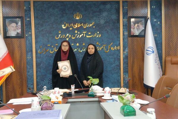 برگزاری دومین جلسه شورای دانش‌آموزی شهرستان‌های استان تهران 