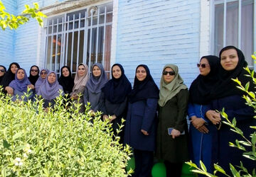 بزرگداشت مقام معلم و حضور خدام آستان قدس رضوی در دبستان شاهد اسما 