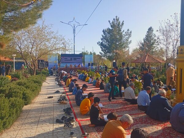 اختتامیه محافل قرآنی در آخرین روز از ماه مبارک رمضان در کاشمر