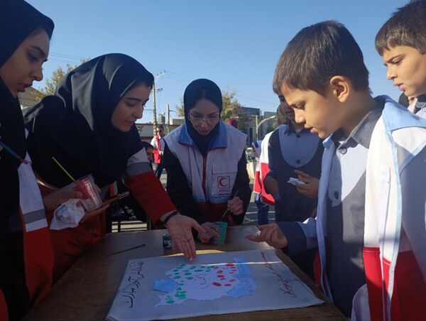 برگزاری راهپیمایی ۱۳ آبان ماه در تویسرکان