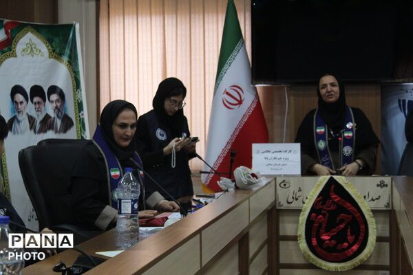 برگزاری کارگاه آموزش عکاسی با موبایل ویژه خبرنگاران پانا در صداوسیمای خراسان شمالی