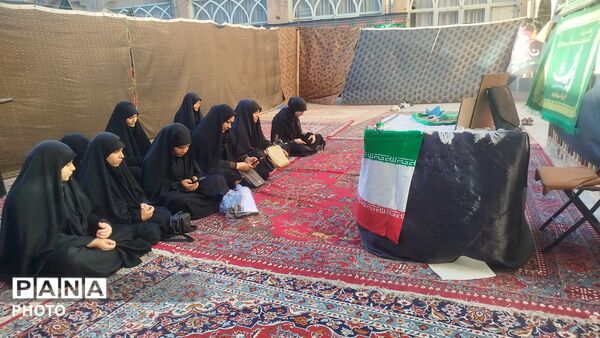  روایت‌گری دانش‌آموزان تویسرکانی درباره رهبر امت