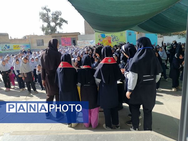 سه شنبه‌های مهدوی در دبستان ناهید نخودی 