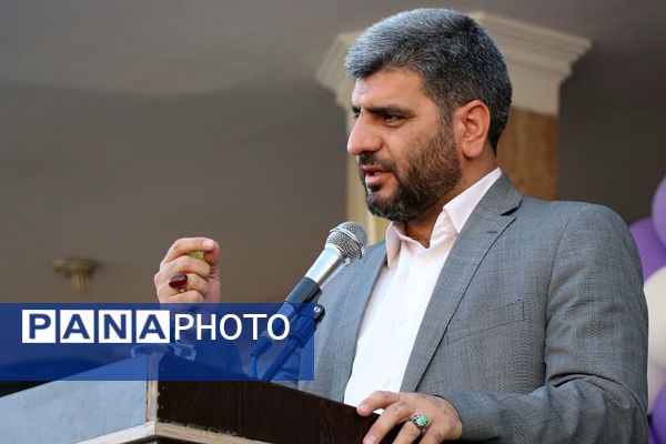 آیین نواختن زنگ سال تحصیلی جدید در قرچک