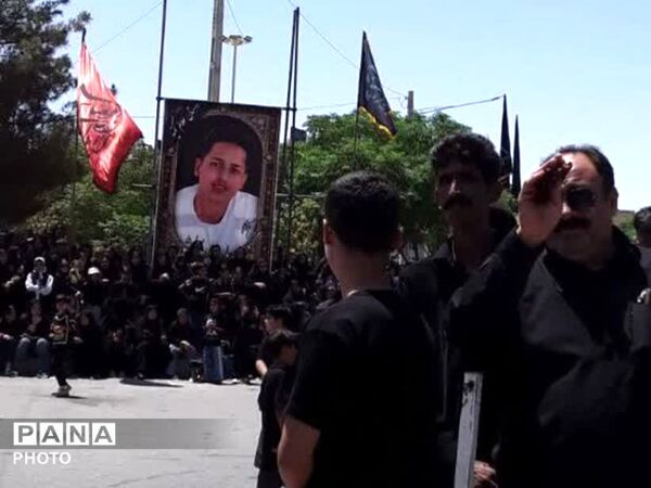 در هشتمین روز ماه محرم طنین نوای یا حسین در کوچه‌های فدافن پیچید
